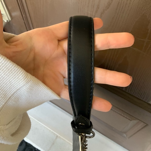 NEWLOOK Black Quilted Faux Leather Medium Shoulder Bag Clutch Purse LIKE NEW - Picture 16 of 16